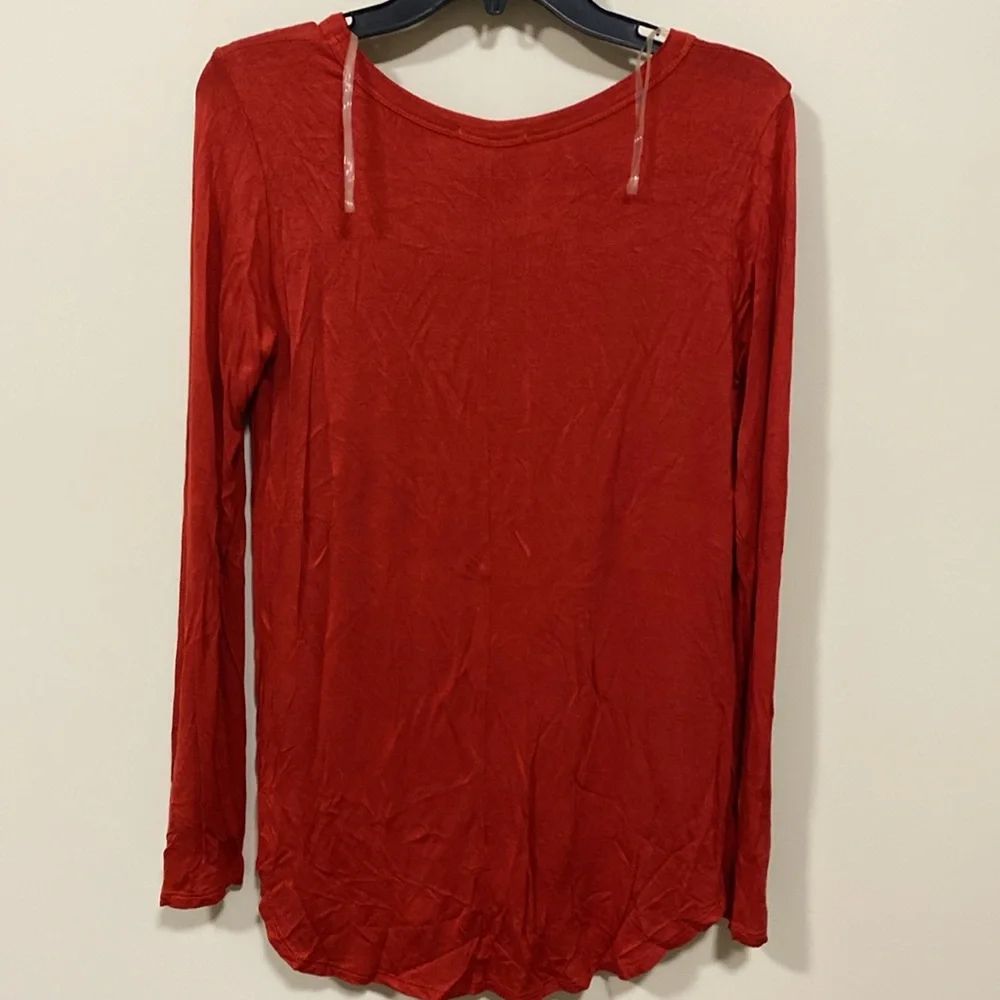 Sweet Claire long sleeve top medium - Picture 4 of 5